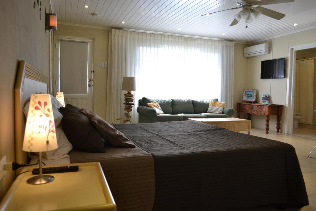 Bananas Apartments Adults Only شاطئ بالم الغرفة الصورة